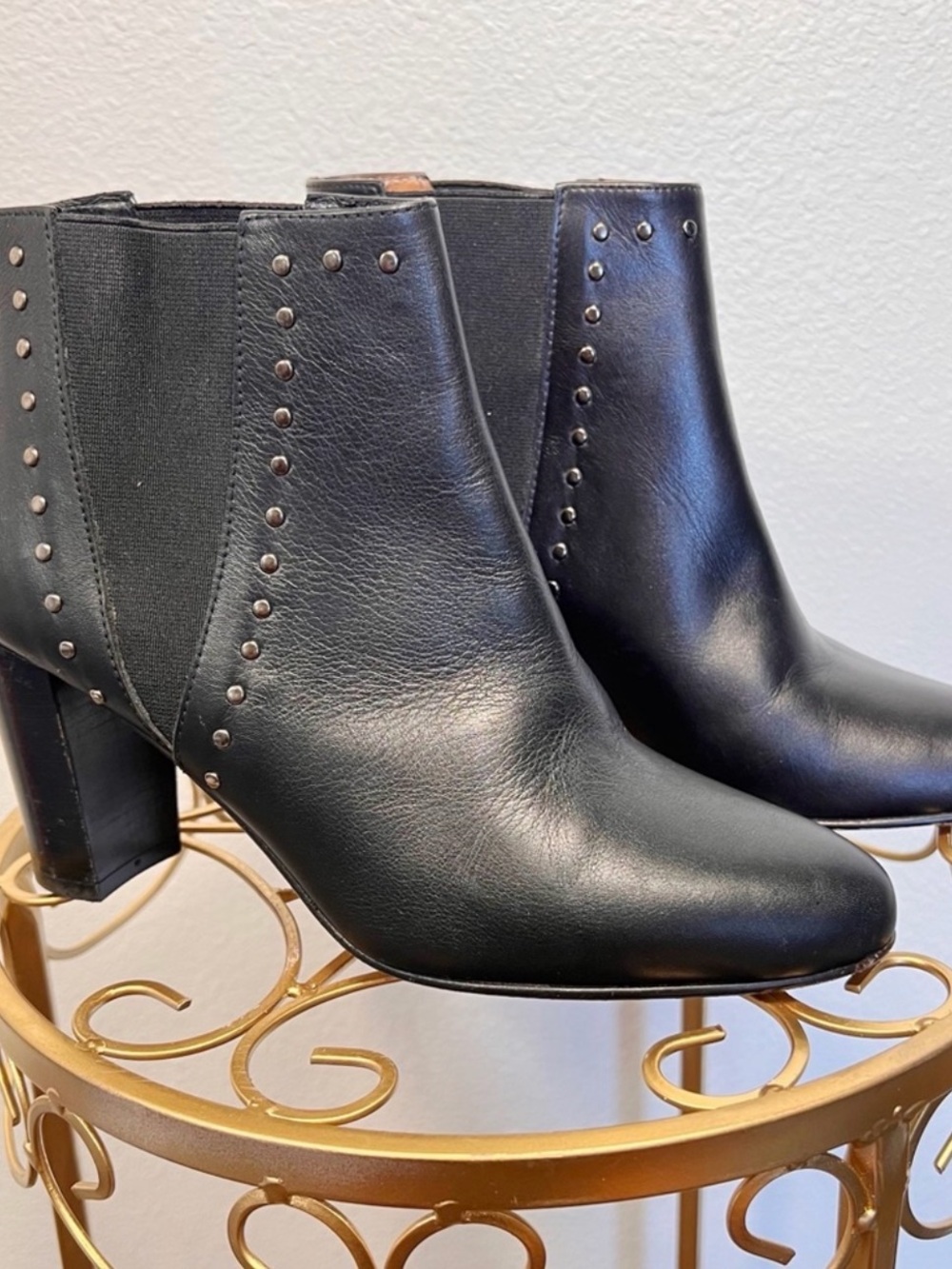 Patricia Green Black Leather Studded Chelsea Ankle Bootie Size 7